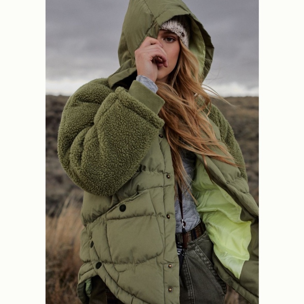 $250 Anthropologie NWT Army Green Puffer Jacket oversized Teddy Coat